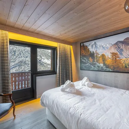 Chalet Familial Moderne A Meribel Village, Terrasse Sud Avec Jacuzzi, Proche Pistes Et Commerces - Fr-1-566-56 Les Allues